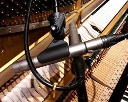 Yamaha U2